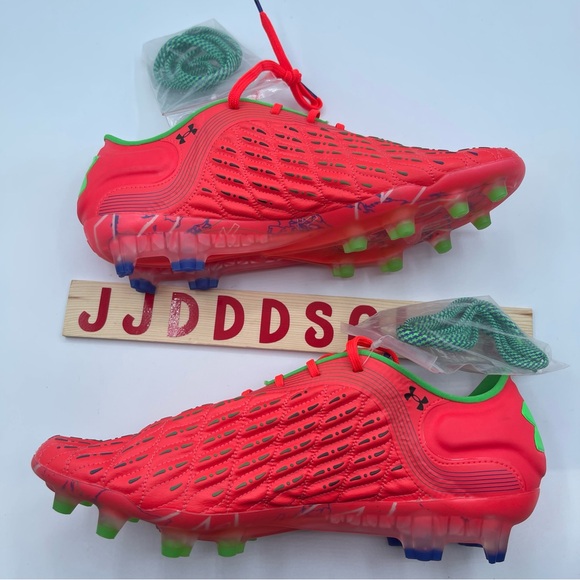 Under Armour Magnetico Elite 3 FG Soccer Beta Screen 3027160-600 Women’s Sz 8 - Picture 8 of 10